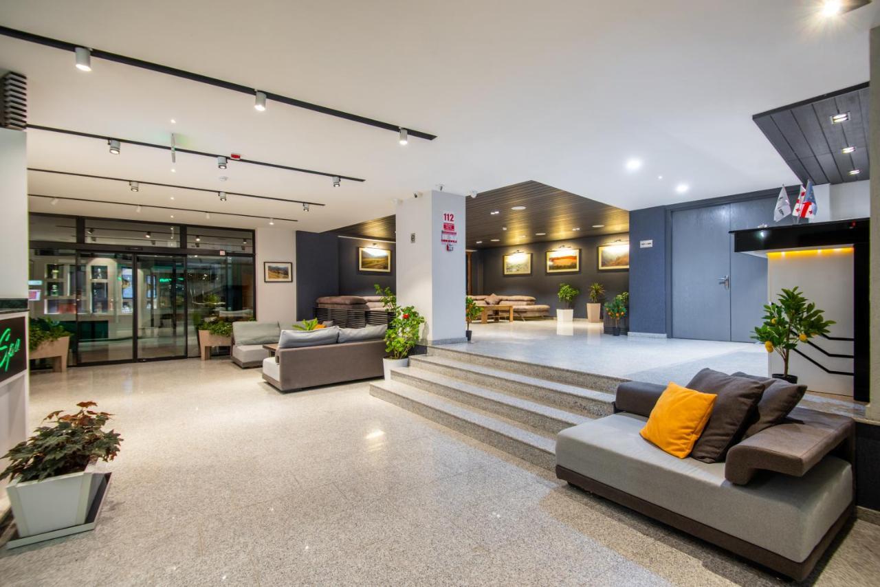Отель Orbi Palace Official 4*